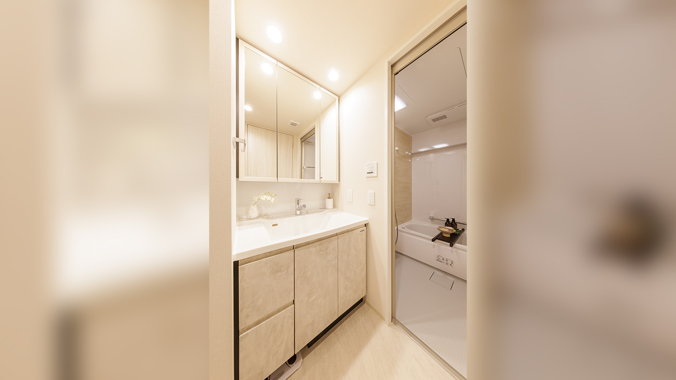WASHROOM