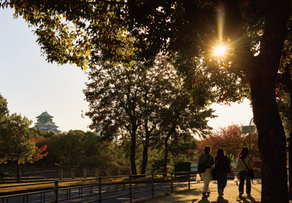 大阪城公園(徒歩9分/約660m)